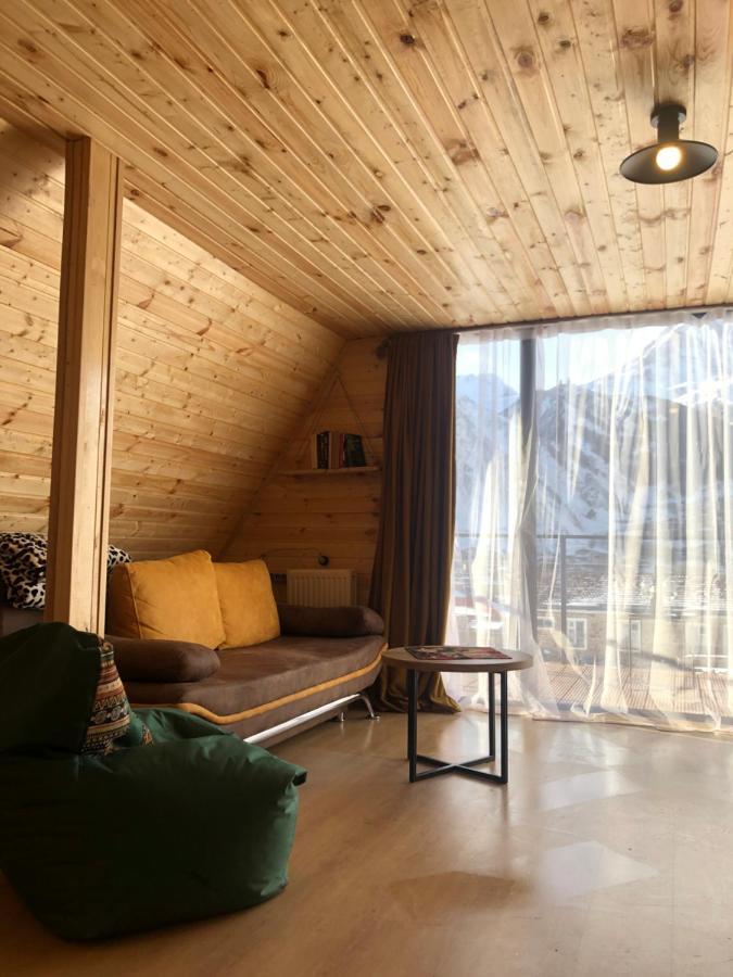 Alagi Cottage Kazbegi מראה חיצוני תמונה