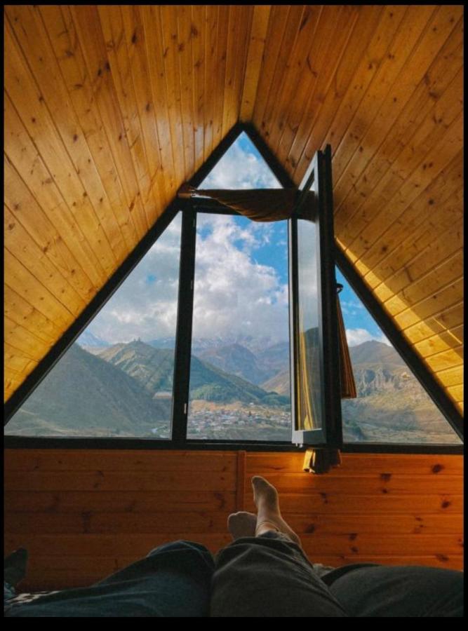 Alagi Cottage Kazbegi מראה חיצוני תמונה